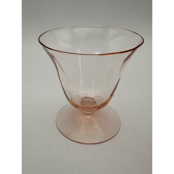 Vintage Tiffin Pink Depression Glass Oyster Fruit Cocktail Glasses Set of 2 1930 - Picture 4 of 8